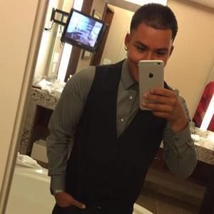 Meet your Posher, Manuel